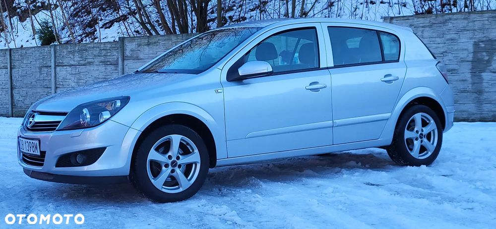 Opel Astra 1.8 Innovation - 8