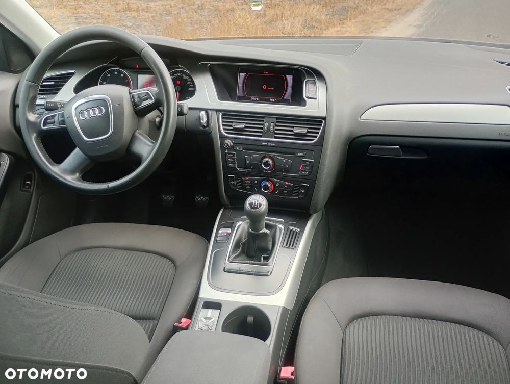 Audi A4 Limousine - 39