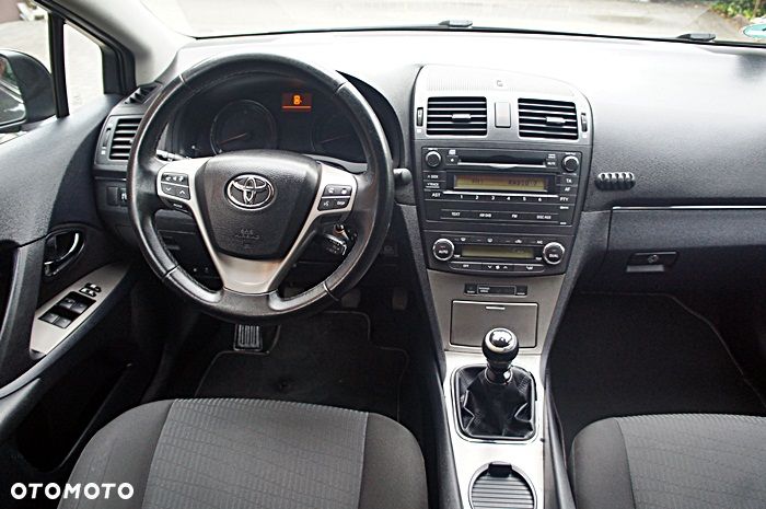 Toyota Avensis 1.8 Life - 22