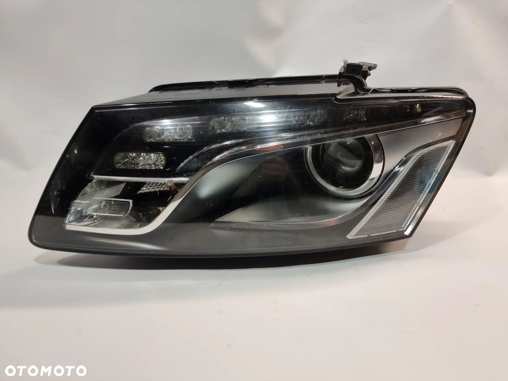 AUDI Q5 8R LAMPA LEWA PRZÓD XEON LED - 1
