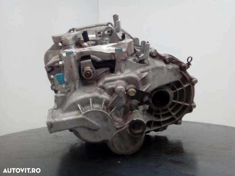 Cutie de viteze manuala Nissan Qashqai 2.0 DCI: JG70E; 6 Trepte - 4