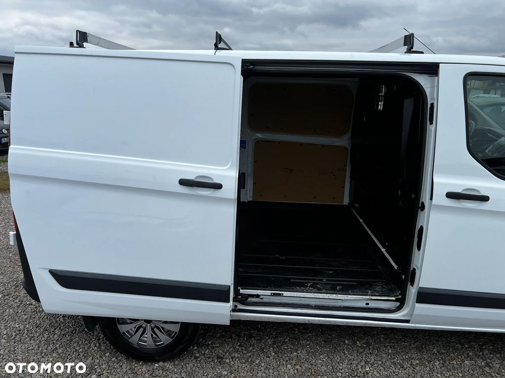 Ford Transit Custom - 26
