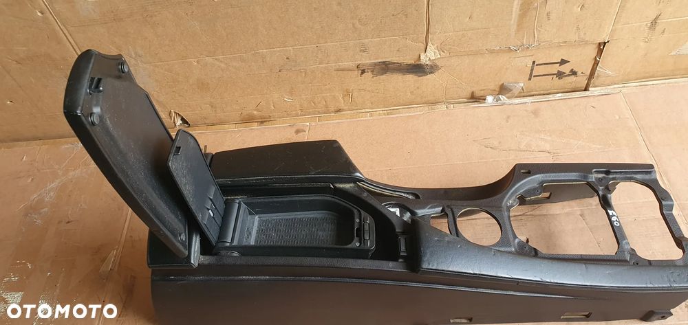 Tunel środkowy podłokietnik skóra skórzany BMW 5 E60 - 8