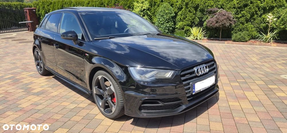 Audi A3 Sportback 1.8 TFSI quattro S tronic S line Sportpaket - 2