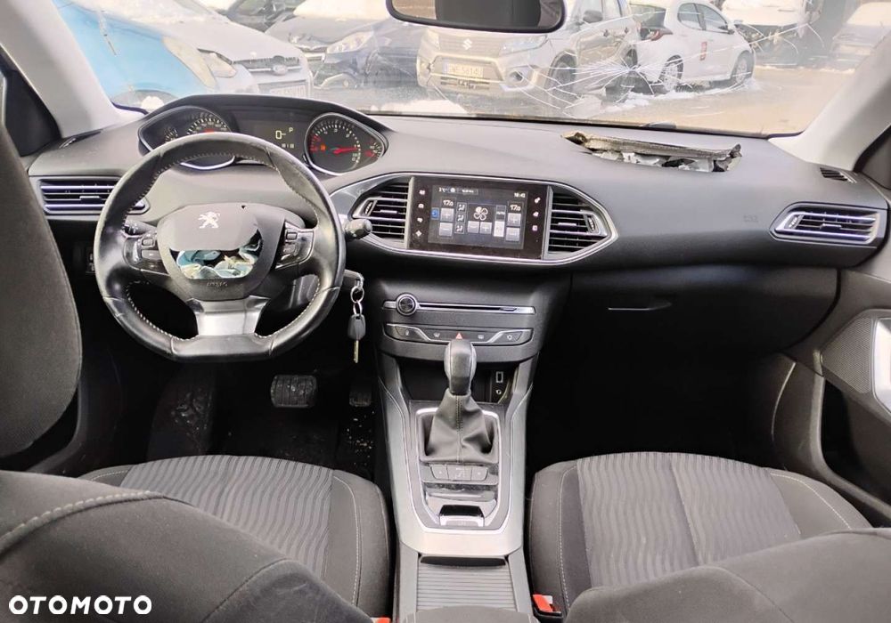 Peugeot 308 - 7