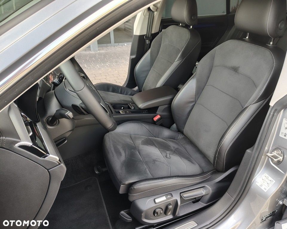 Volkswagen Arteon 2.0 TSI Elegance DSG - 26