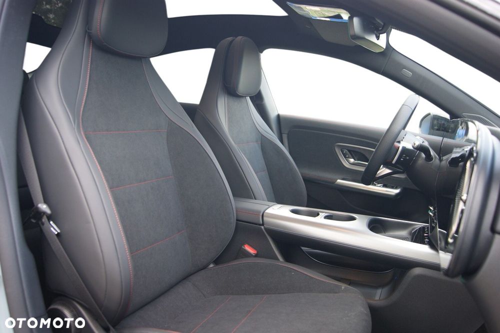 Mercedes-Benz CLA - 7