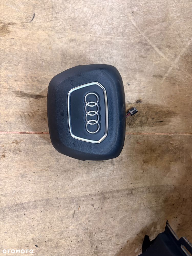 Deska , konsola Audi Q7 4M , Airbag - 3