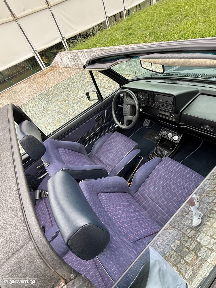 VW Golf Cabriolet - 12