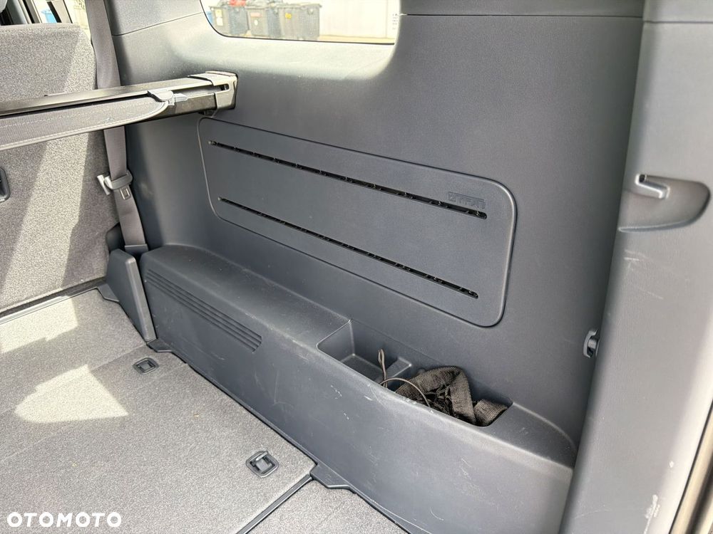 Kia PV5 - 19