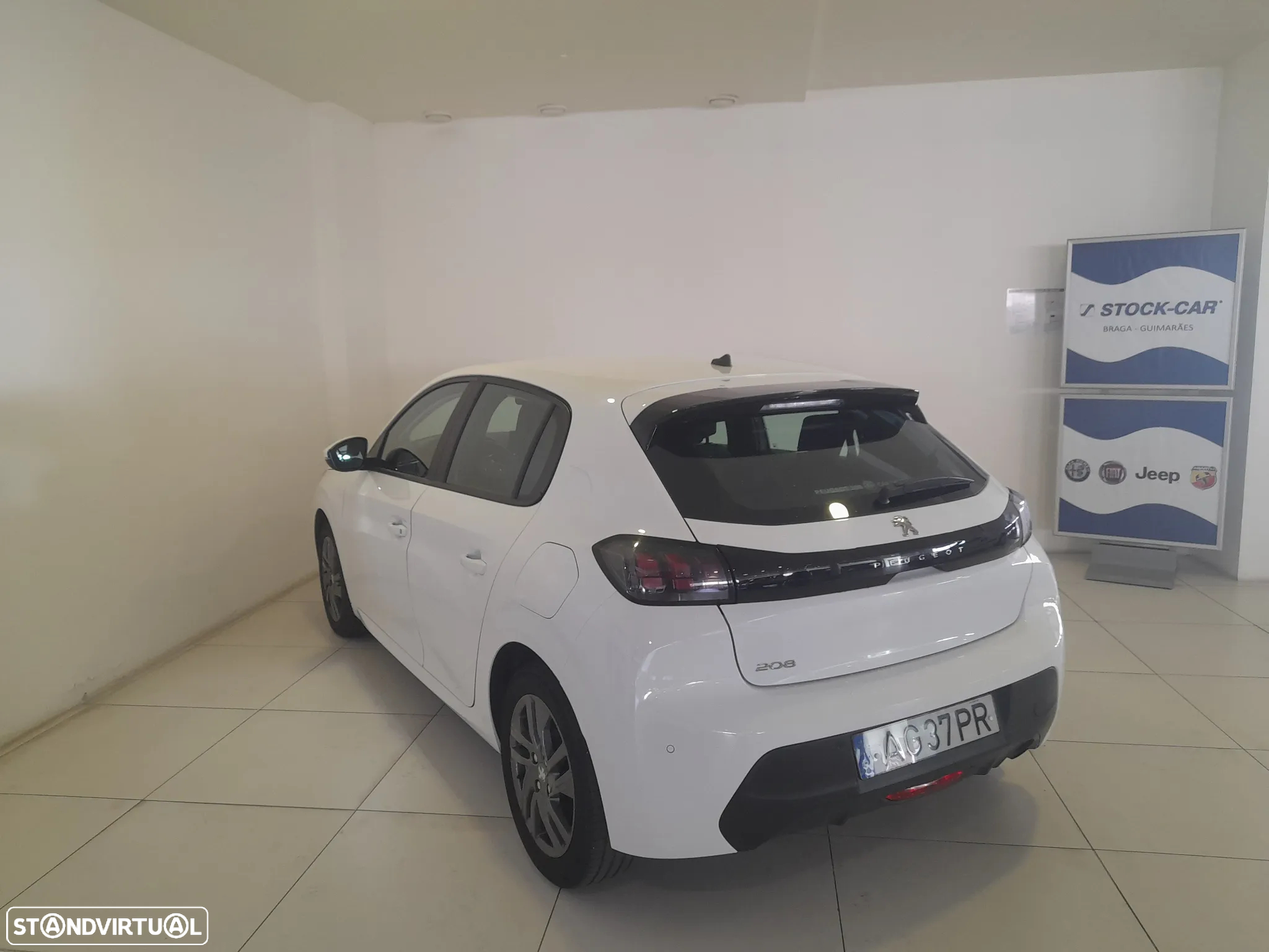 Peugeot 208 1.2 PureTech Active Pack - 8
