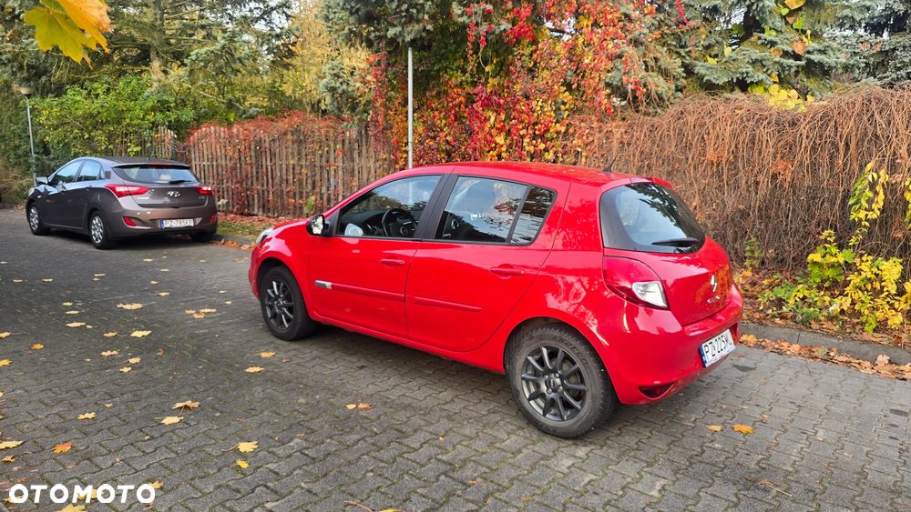 Renault Clio - 2
