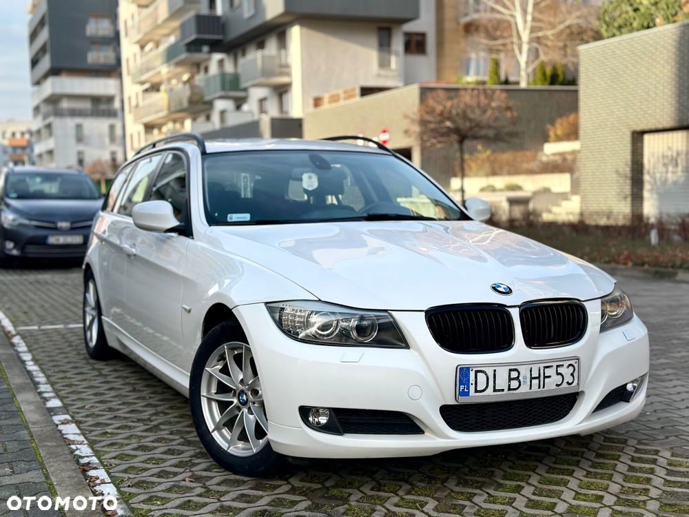 BMW Seria 3 318d DPF Edition Sport - 1