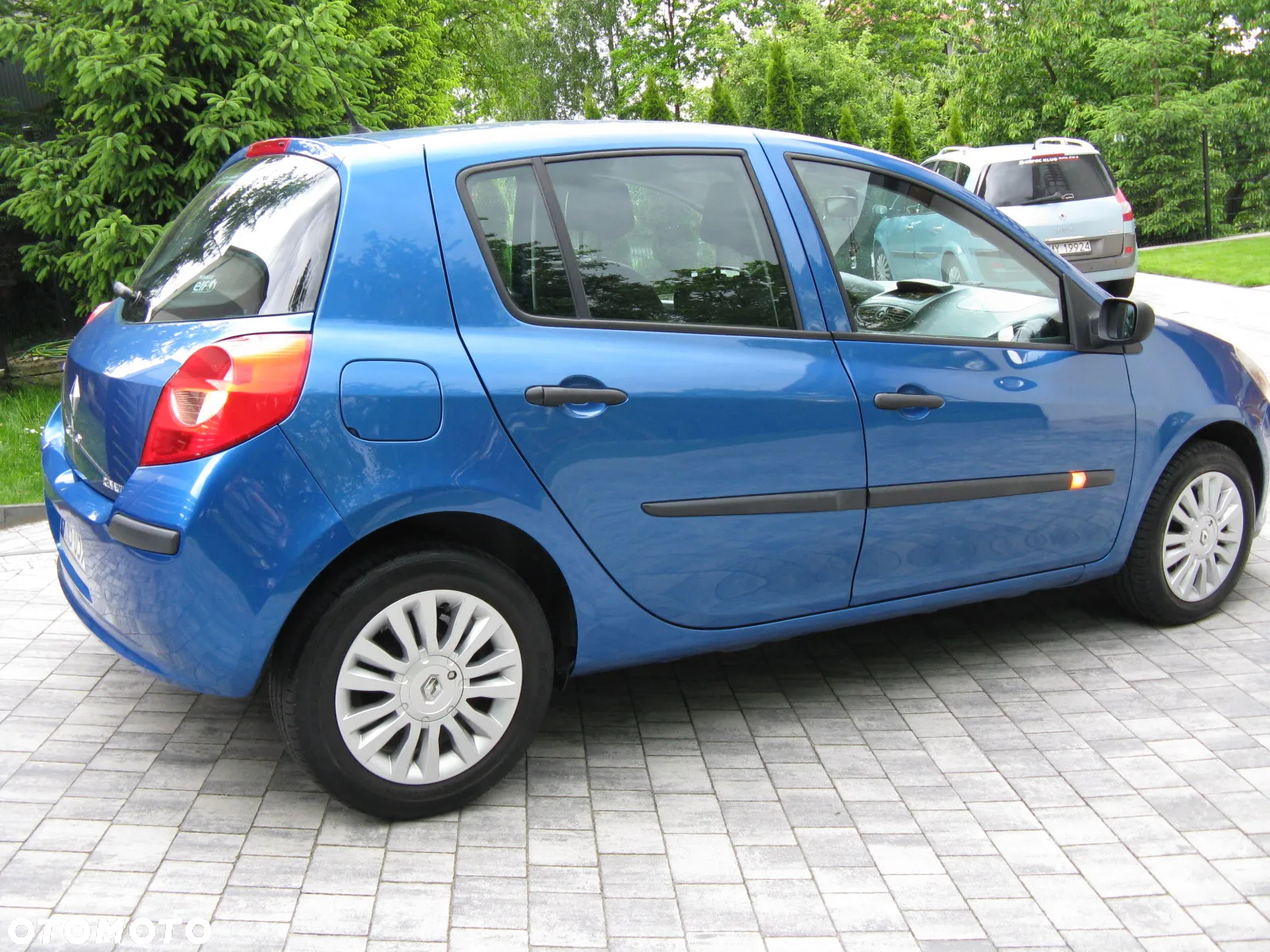 Peugeot 207 1.4 16V Trendy - 11