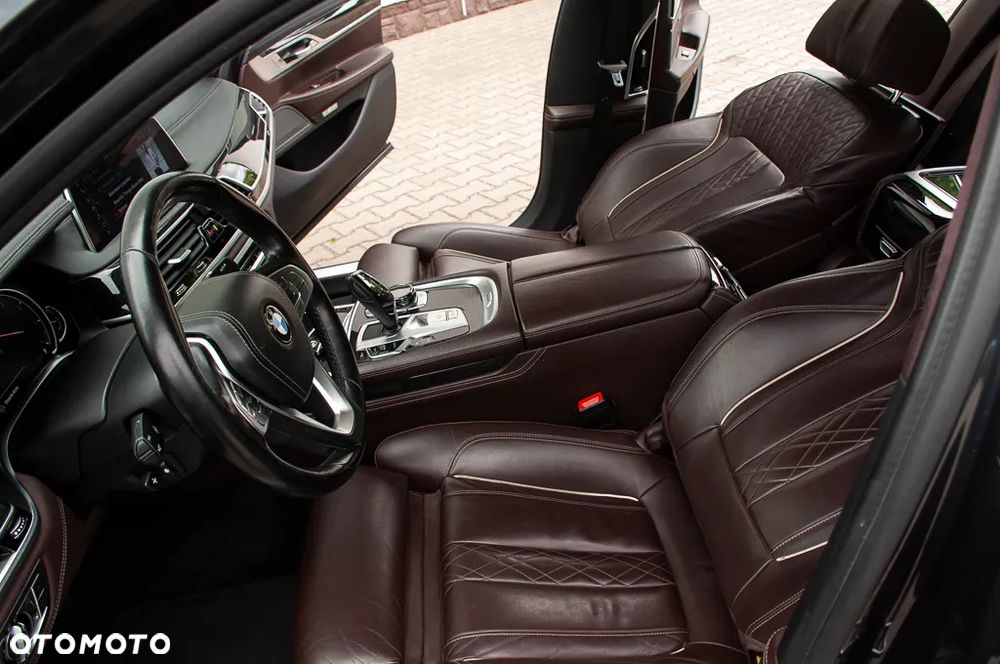 BMW Seria 7 730d xDrive - 25