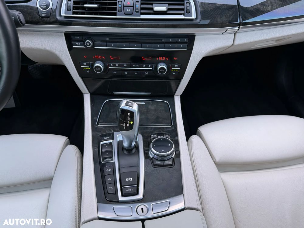 BMW Seria 7 730d xDrive Edition Exclusive - 16