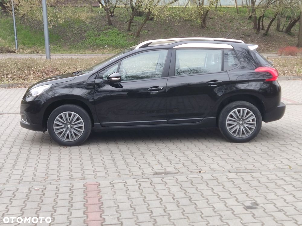 Peugeot 2008 1.4 HDi Active - 11