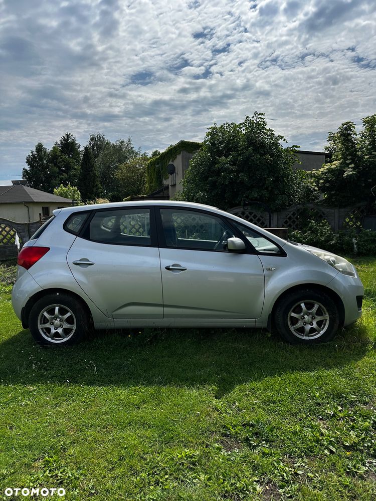 Kia Venga 1.4 CRDi S - 3