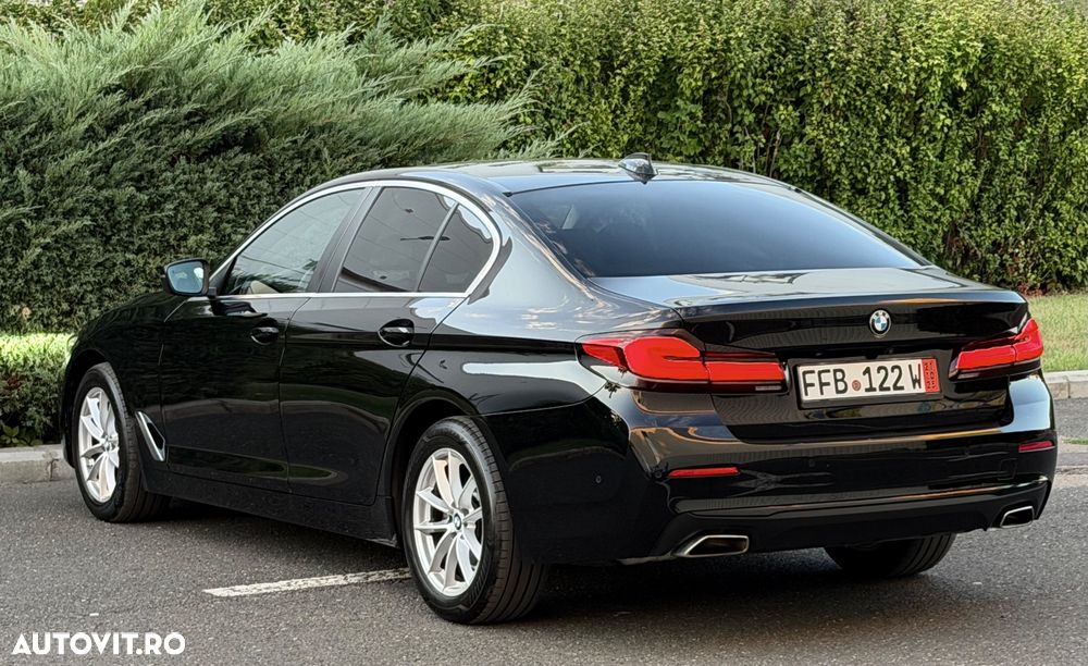 BMW 5 Series 2023 — imagine 22
