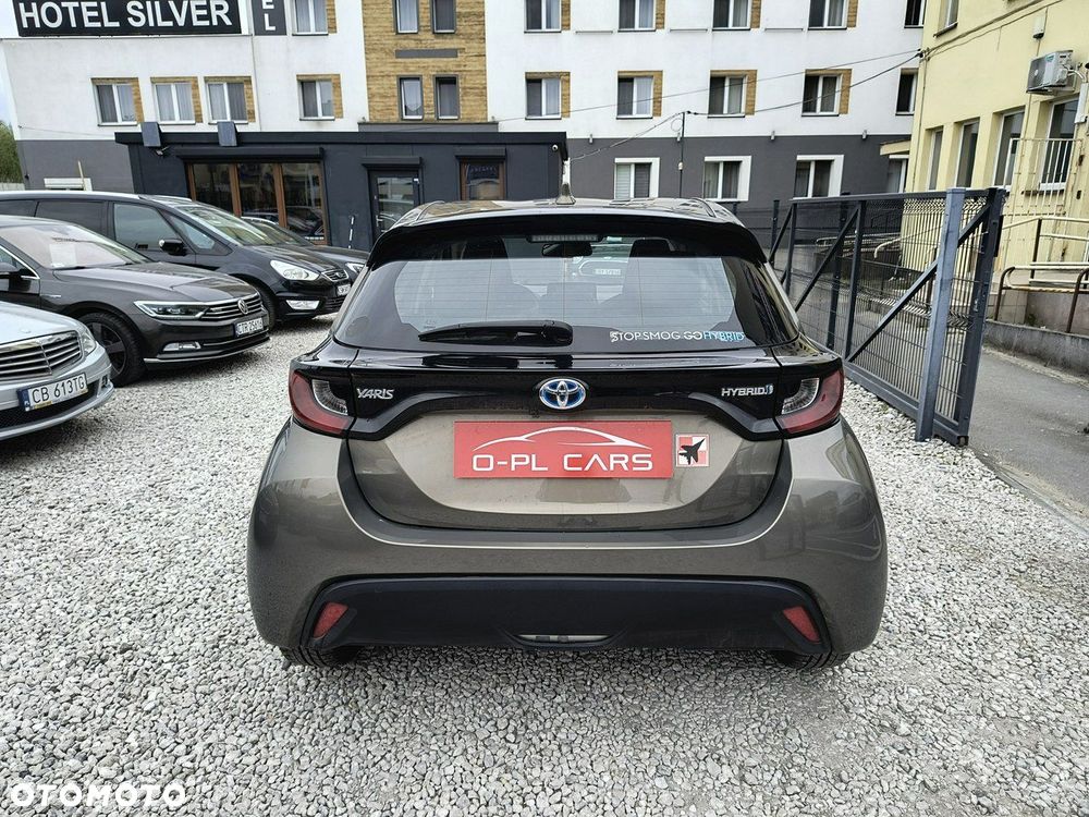 Toyota Yaris - 6