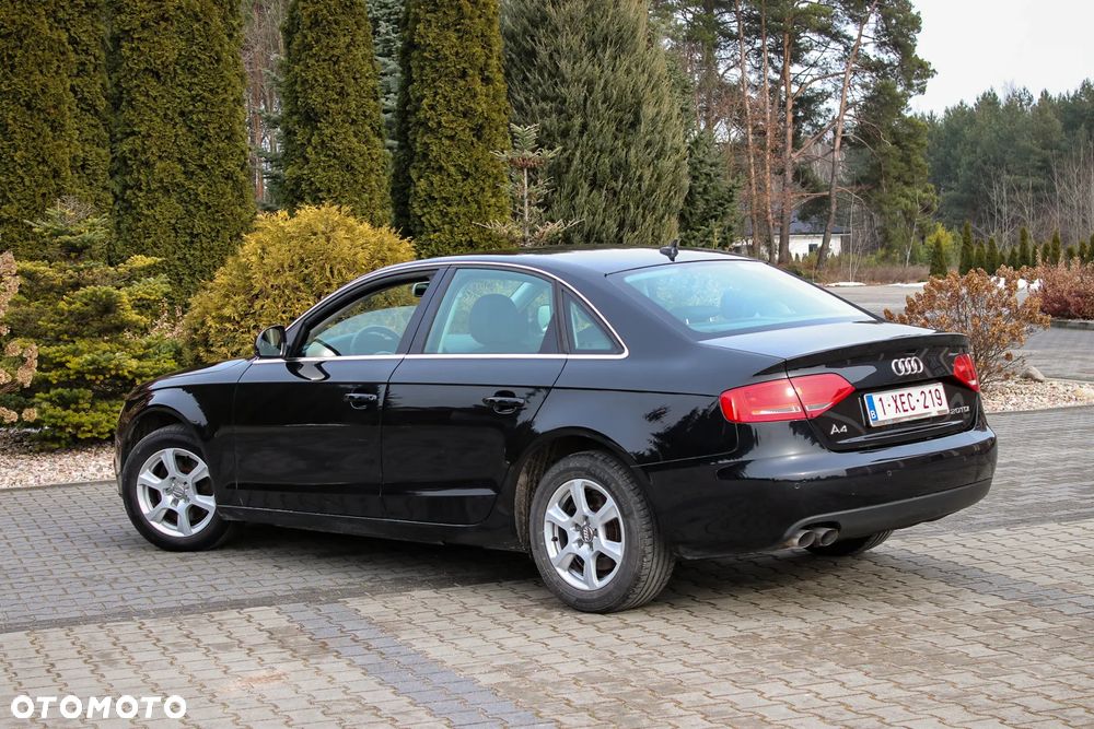 Audi A4 Limousine 2.0 TDI DPF Attraction - 16
