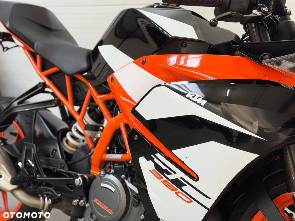KTM RC 390 - 16