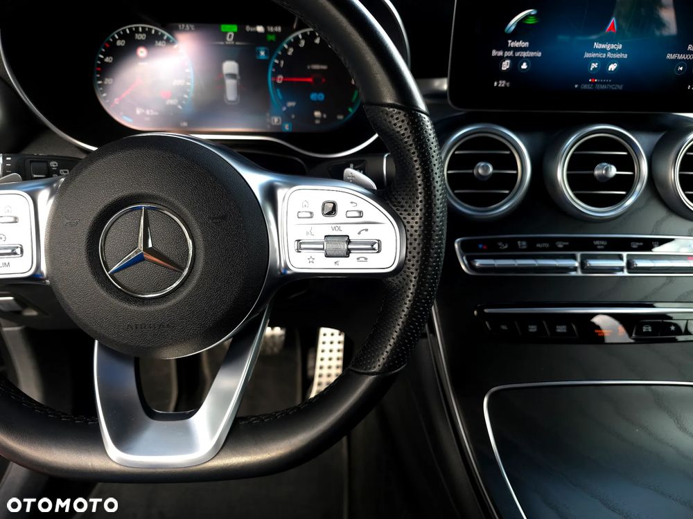 Mercedes-Benz GLC 350 e 4Matic 7G-TRONIC AMG Line - 25