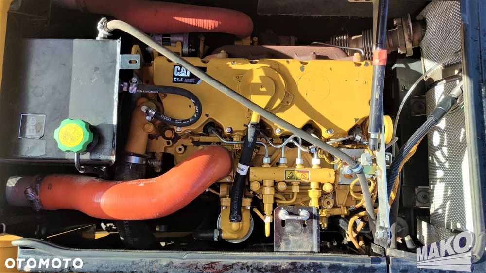 Caterpillar M313D - 10