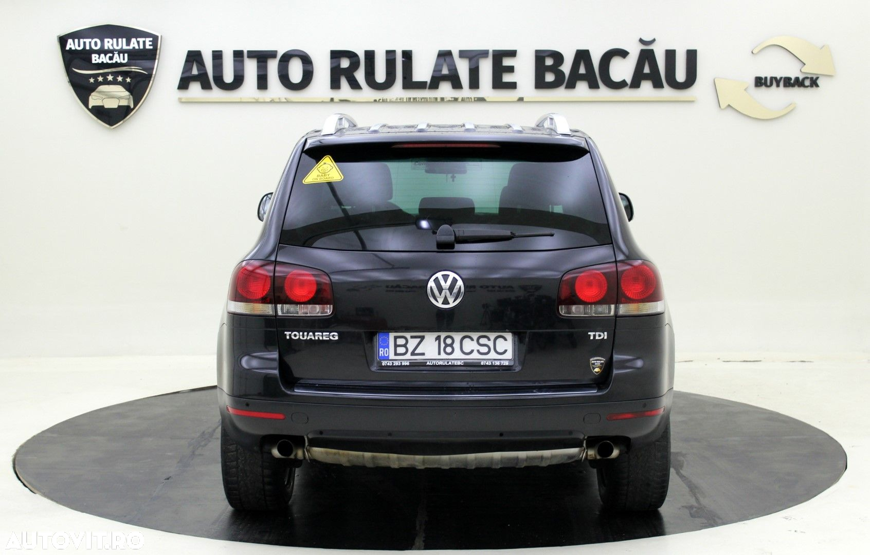 Volkswagen Touareg - 11