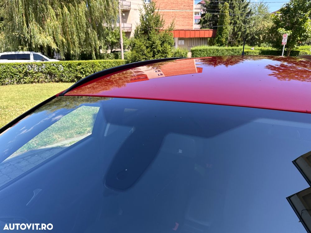 Ford Focus 1.5 TDCi ST-Line - 11