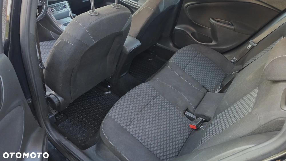 Opel Astra 1.4 T Enjoy - 24