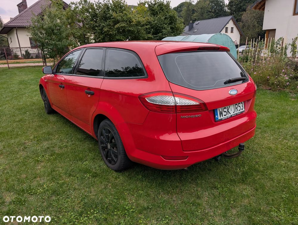 Ford Mondeo 2.0 TDCi Ambiente - 7