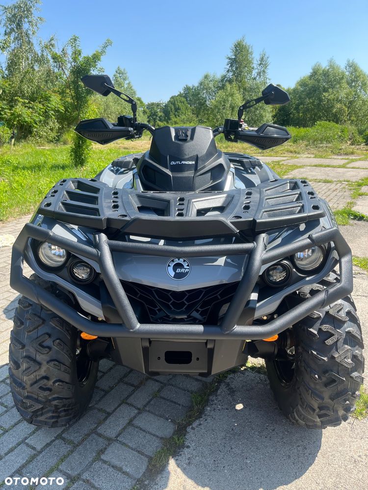 Can-Am Outlander - 4