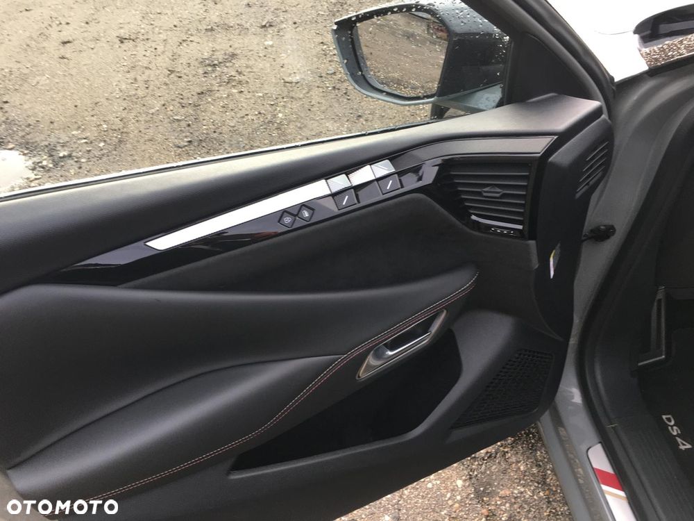 DS Automobiles DS 4 1.6 E-Tense Performance Line - 20