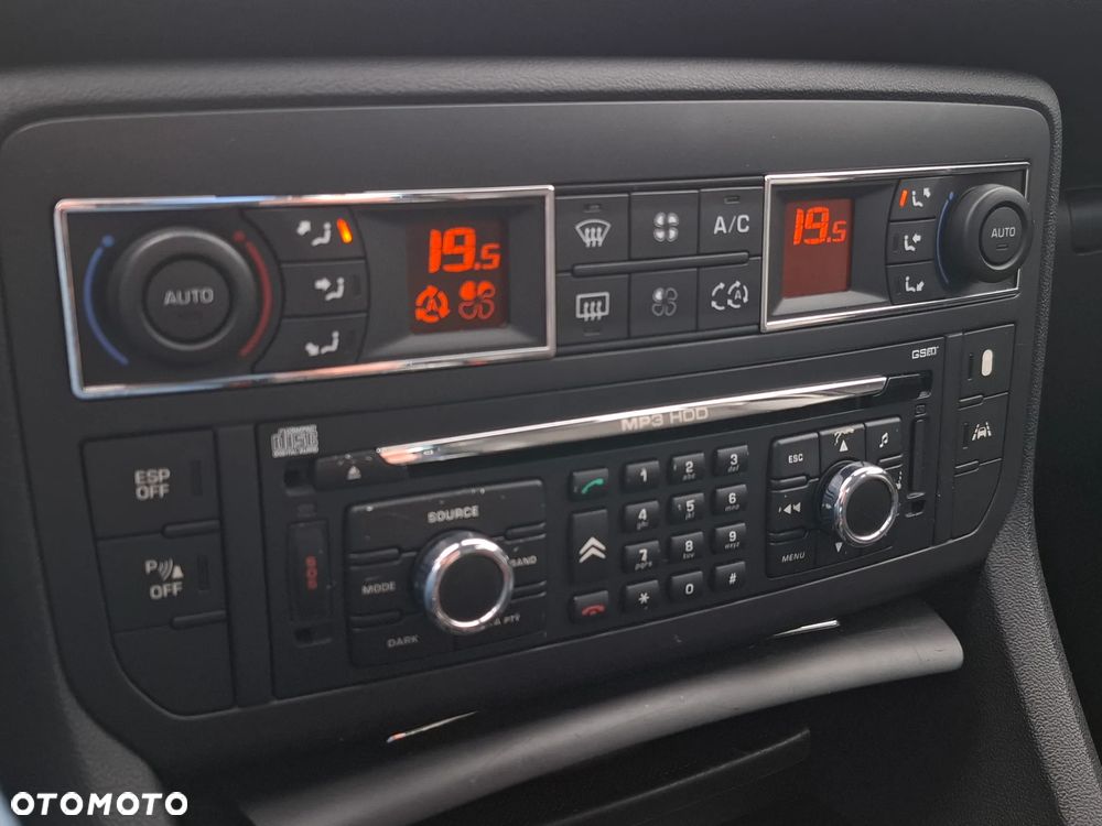 Citroën C5 2.2 HDi Exclusive Equilibre Navi - 13