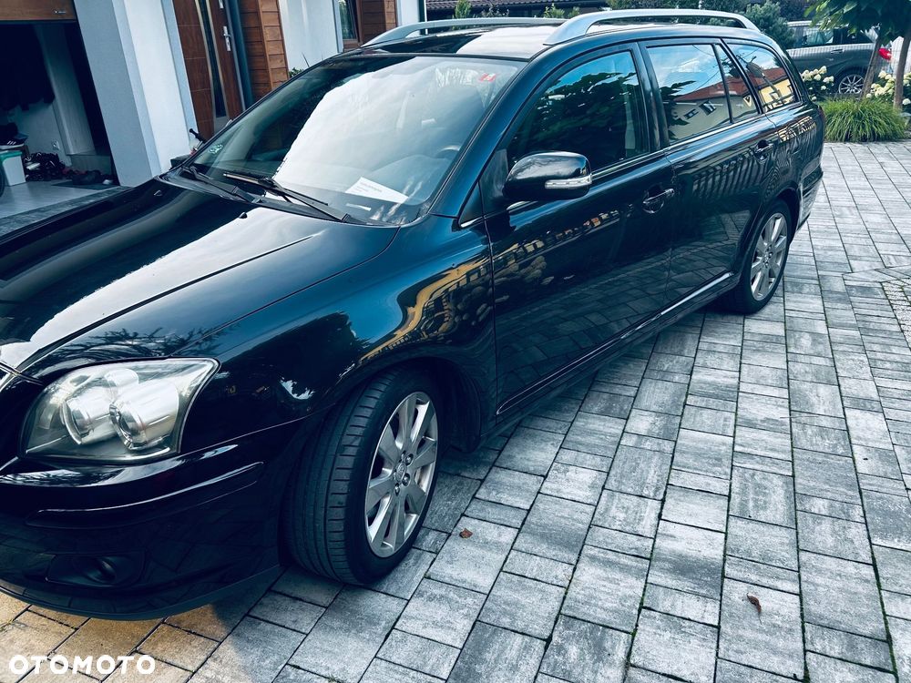 Toyota Avensis 2.0 D-4D - 3
