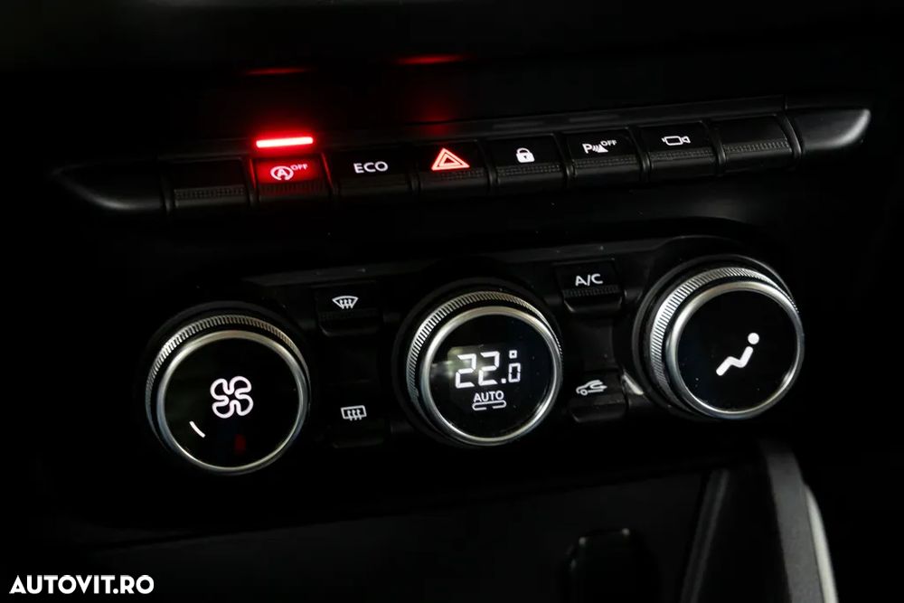 Dacia Duster TCe 130 2WD GPF Celebration - 32
