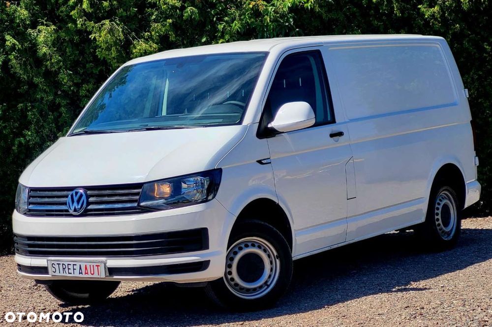 Volkswagen Transporter - 1