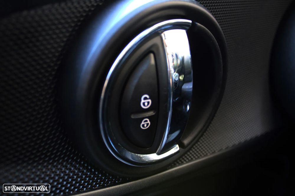 MINI Clubman Cooper D - 47