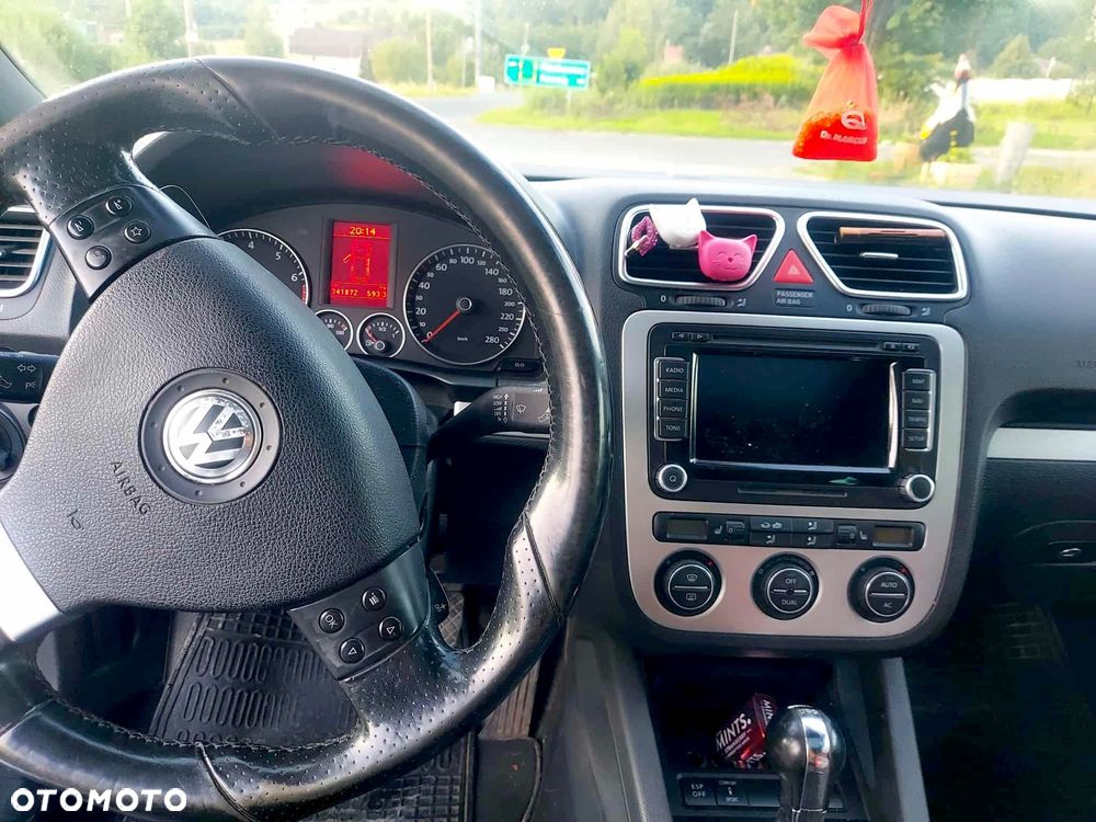 Volkswagen Scirocco 2.0 TSI DSG - 9