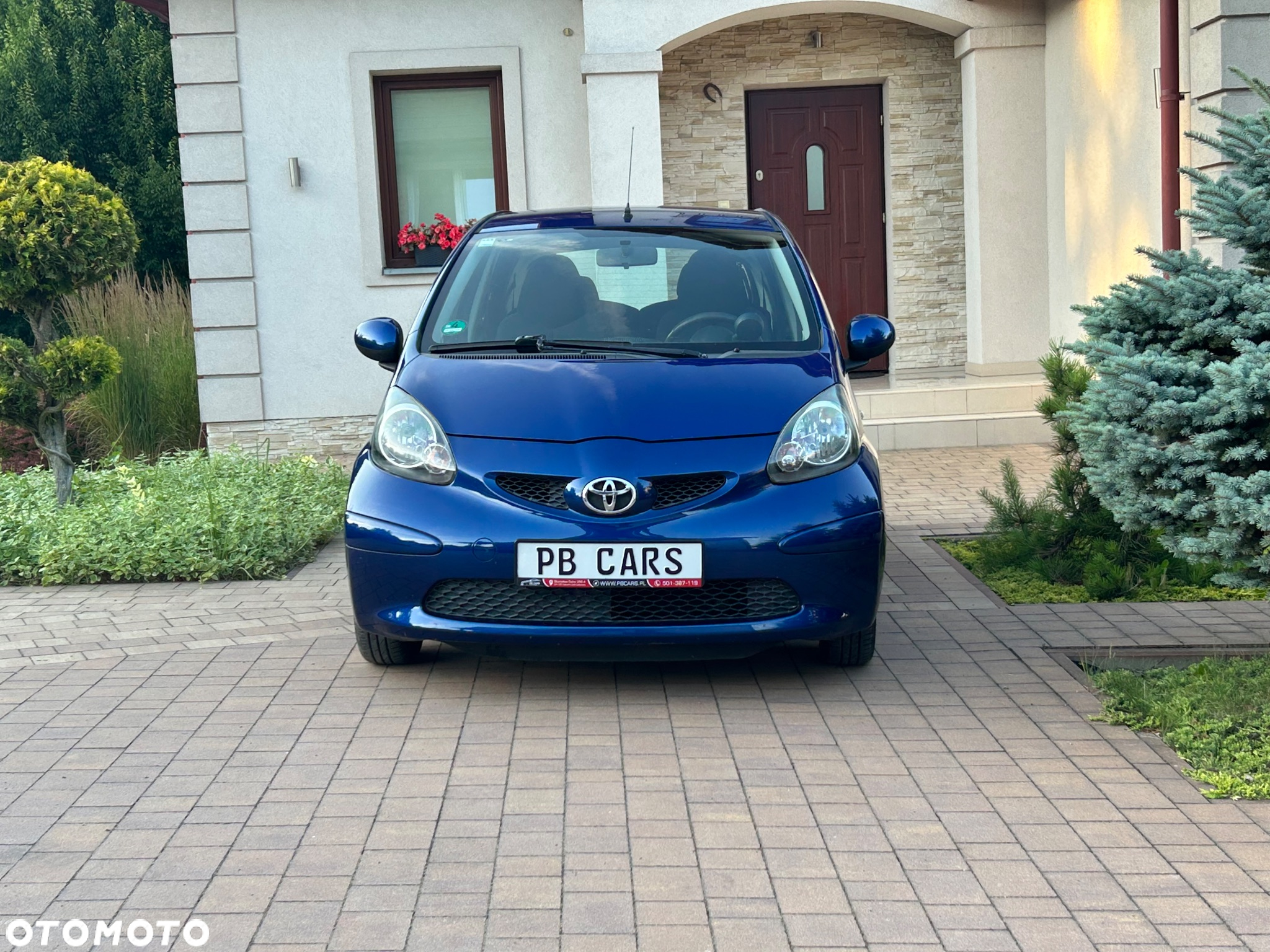 Toyota Aygo Blue - 2