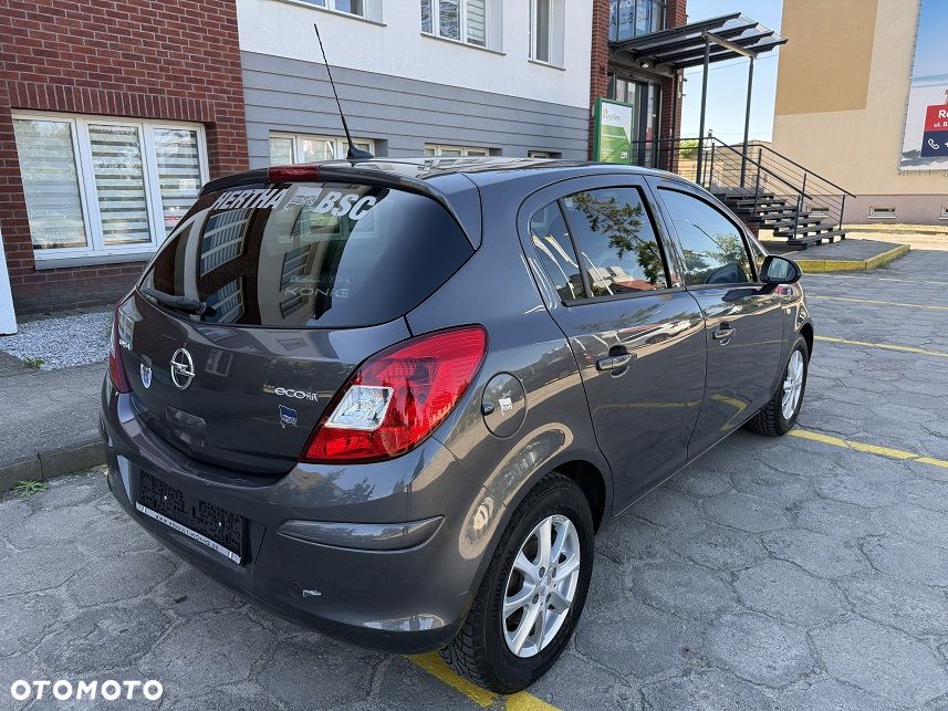 Opel Corsa 1.4 Cosmo - 5