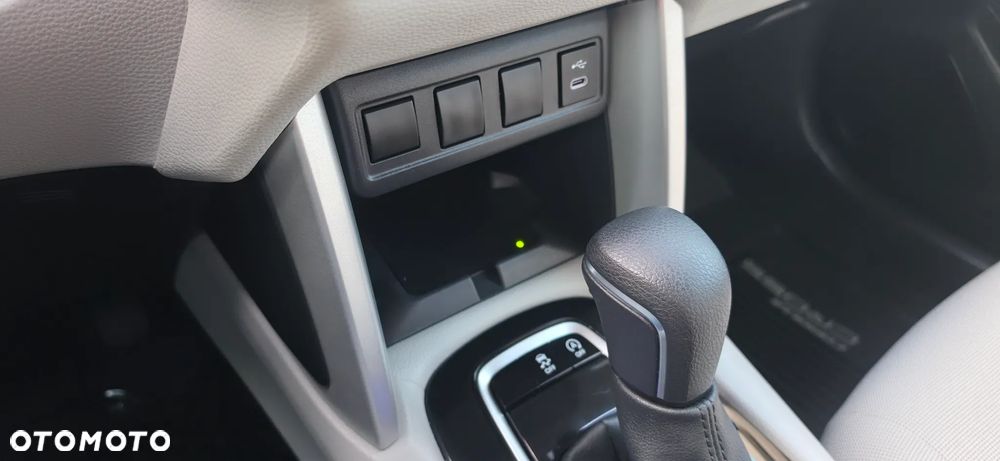 Toyota Corolla Cross - 24