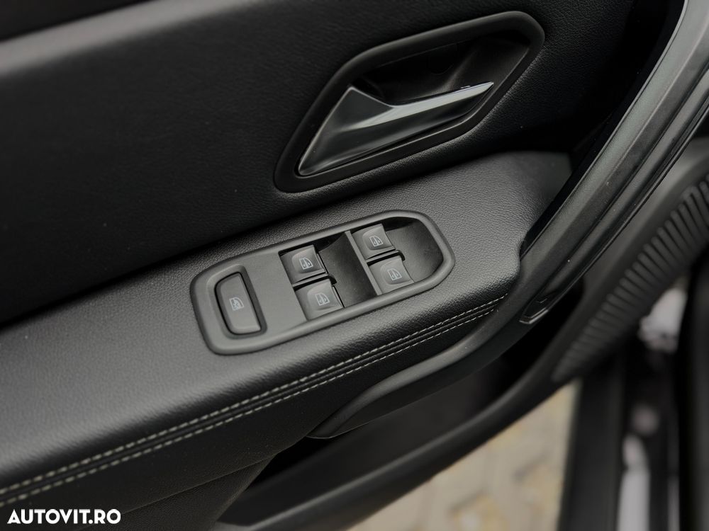 Dacia Duster 1.6 SCe Prestige jante 17" - 8