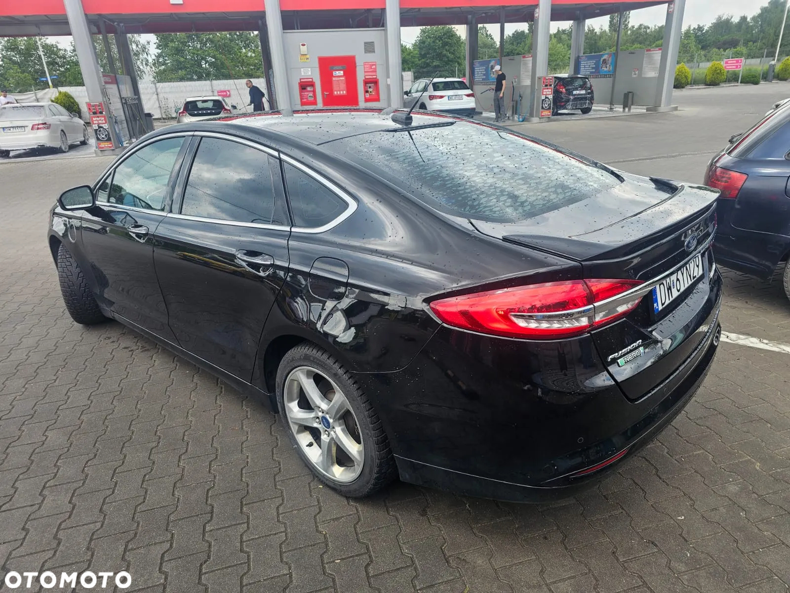 Ford Fusion - 4