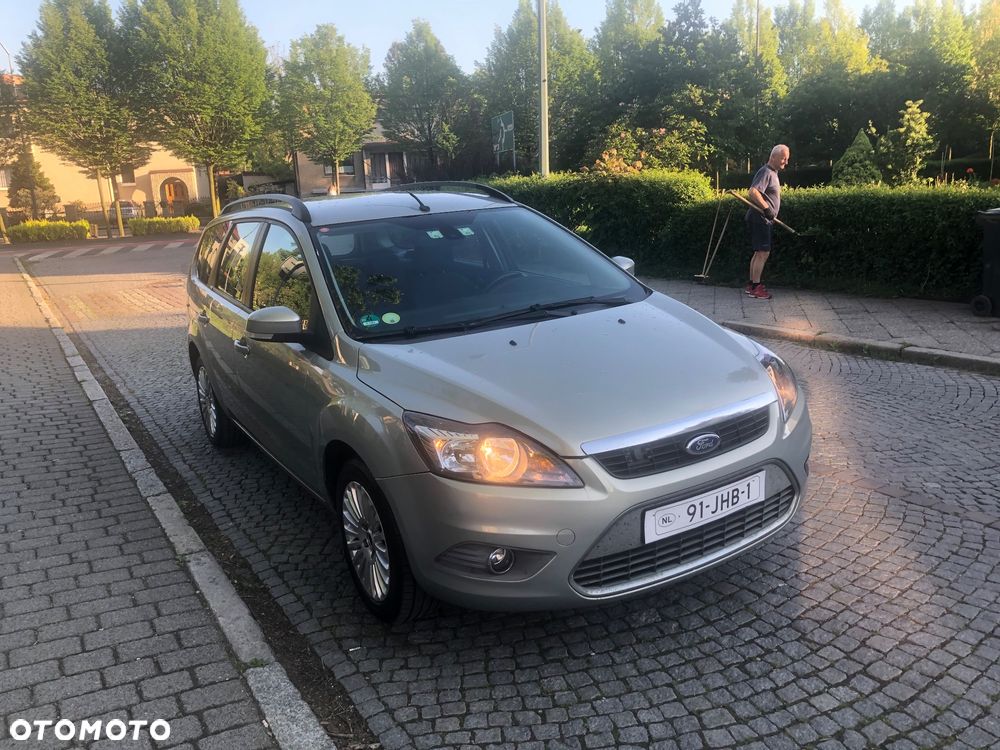 Ford Focus 1.8 FF Platinium X - 4