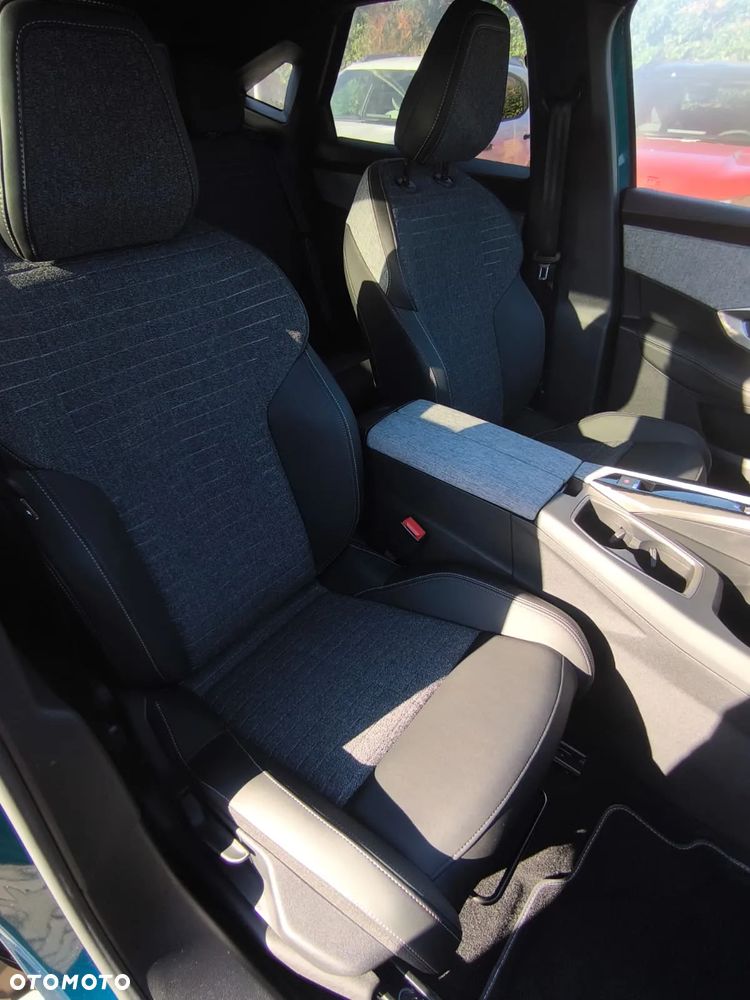 Peugeot 3008 1.2 PureTech mHEV Allure e-DCS6 - 17