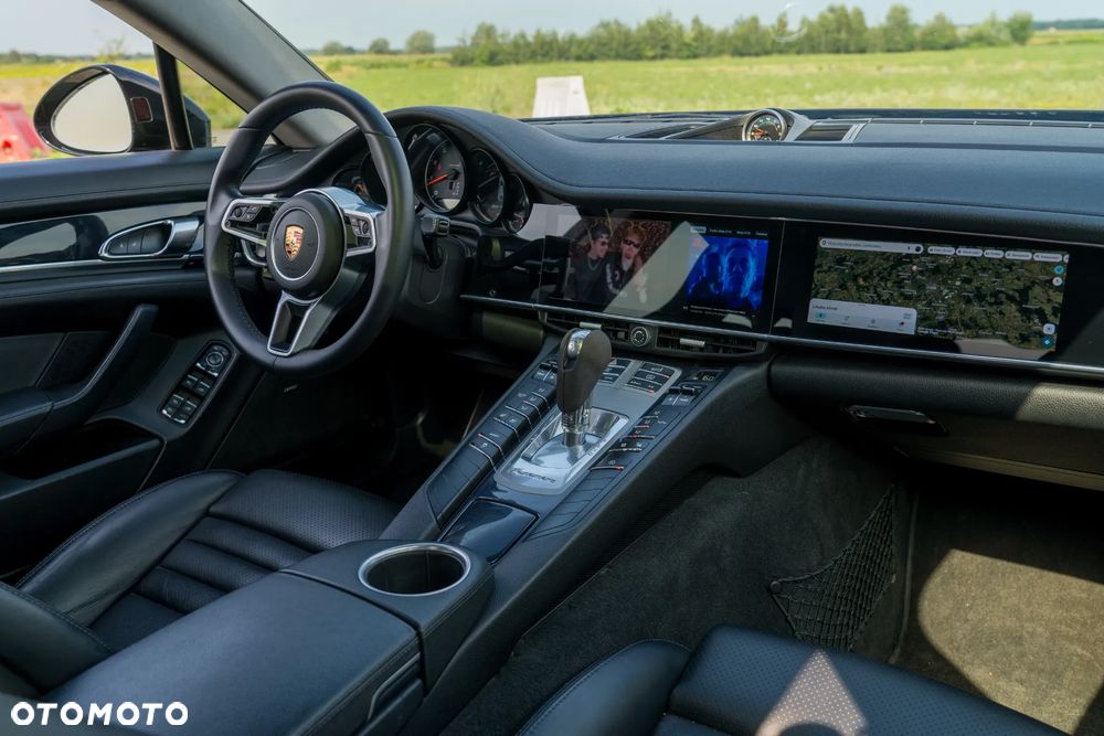 Porsche Panamera PDK - 14