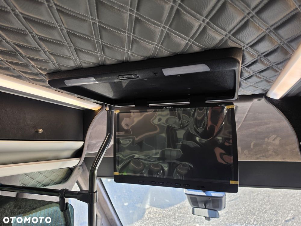 Mercedes-Benz Żak MB Sprinter 29+2 Turystyczny - 11