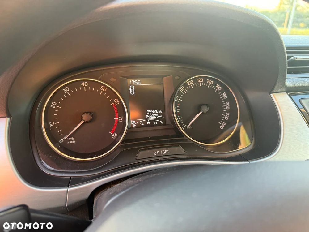 Skoda Fabia 1.0 Ambition - 25